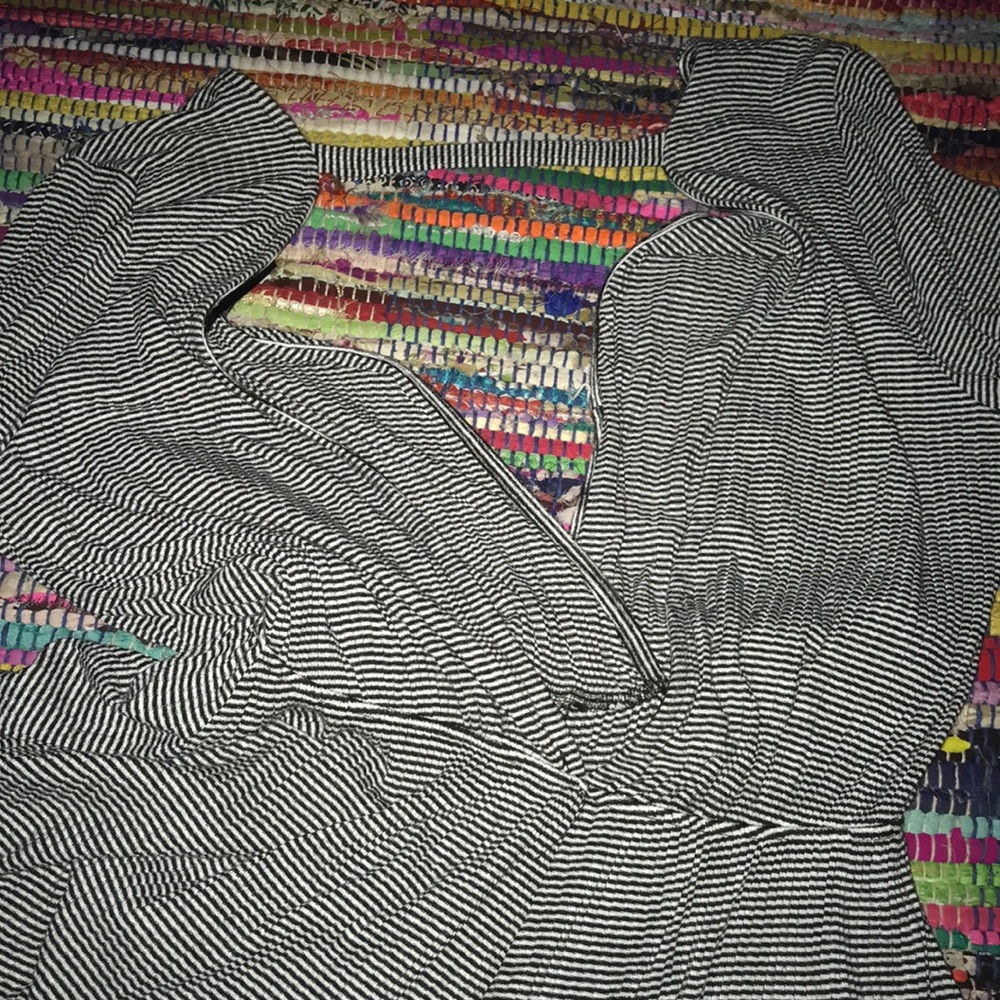 Romper - Picture 5 of 6